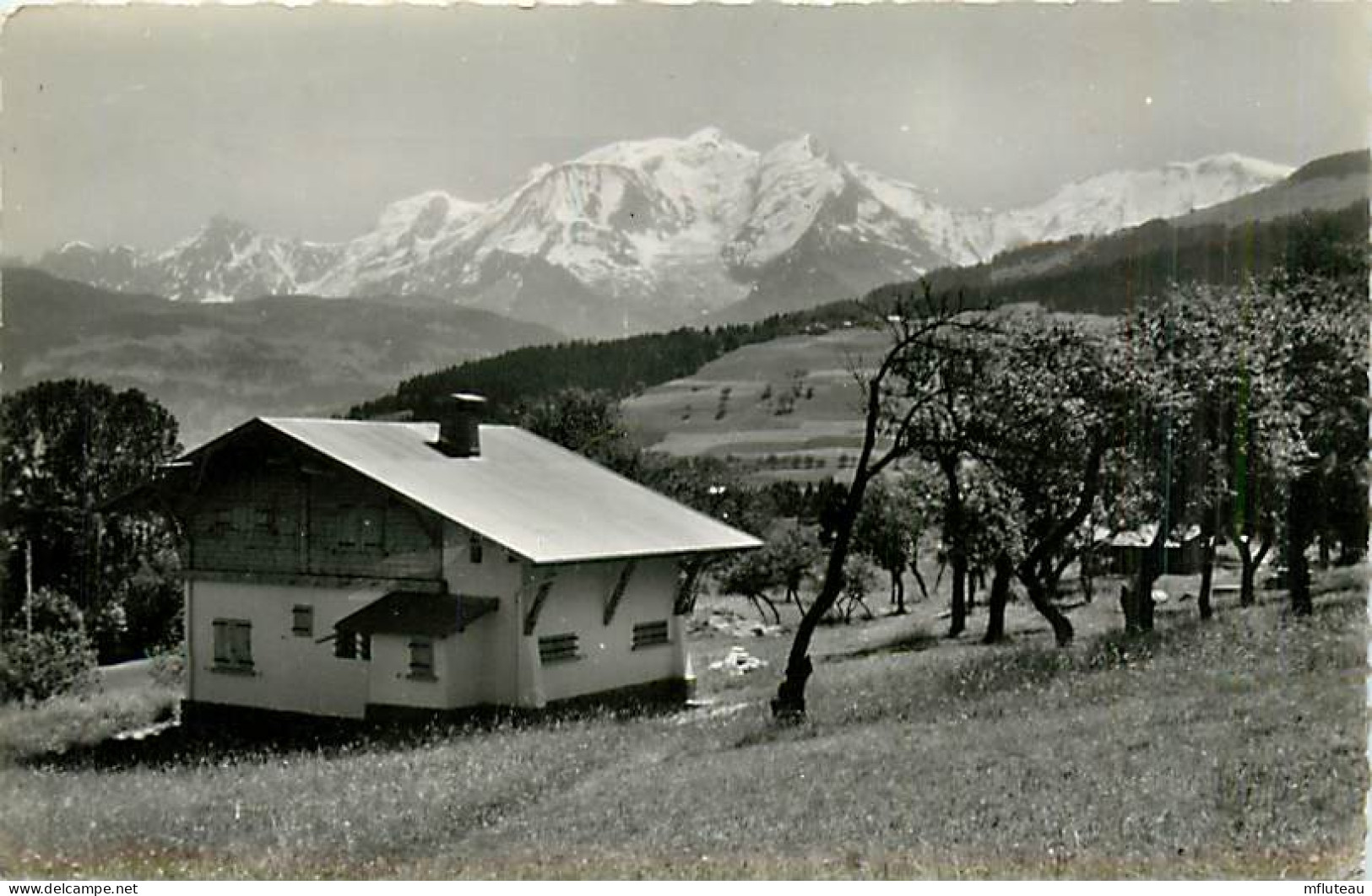 74* COMBLOUX  Chalet   (CPSM Petit Format)    MA80-1006 - Combloux