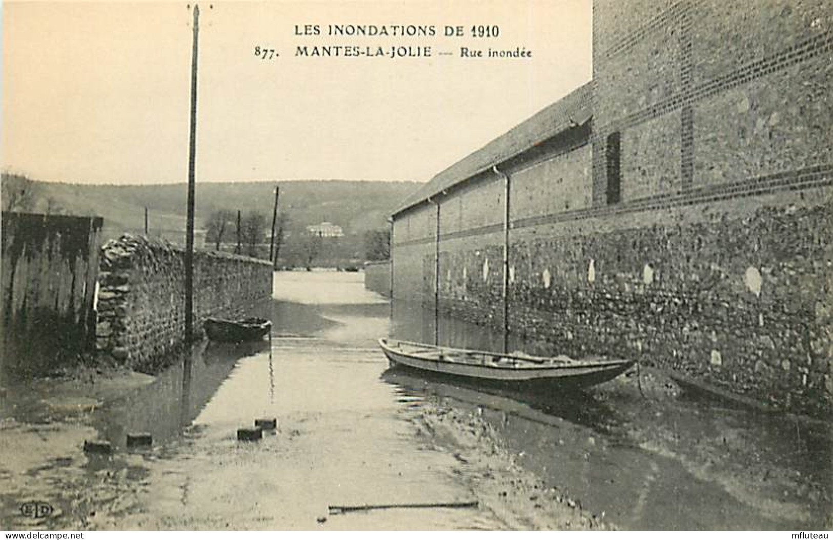 78* MANTES - LIMAY   Crue 1910 -  Rue Inondee                MA81.188 - Mantes La Ville