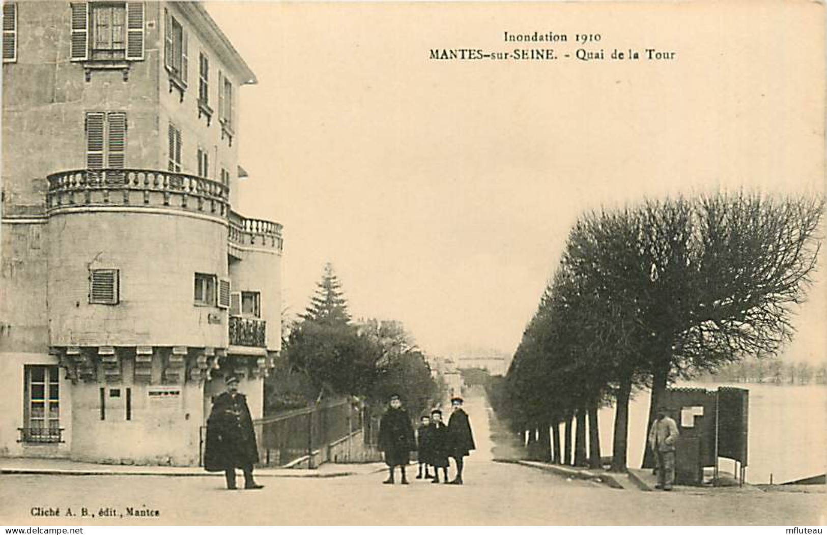 78* MANTES SUR SEINE  Crue 1910 -  Quai De La Tour               MA81.178 - Mantes La Ville