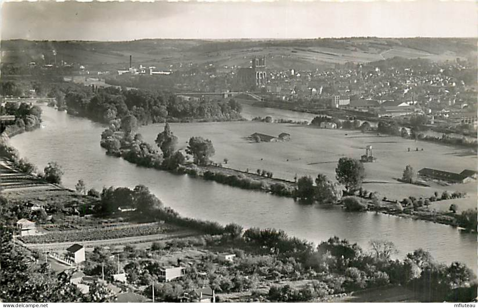 78* MANTES Vue Generale (cpsm Petit Format)  MA81.550 - Mantes La Ville