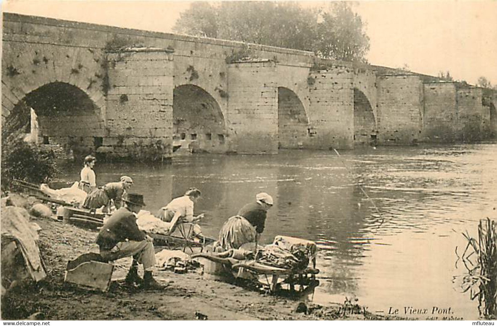 78* LIMAY   Le Vieux Pont  Lavandieres     MA81.397 - Limay