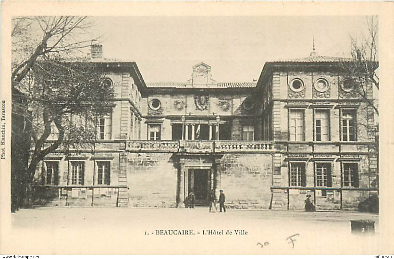 30* BEAUCAIRE    Hotel De Ville                       MA82_0027 - Beaucaire