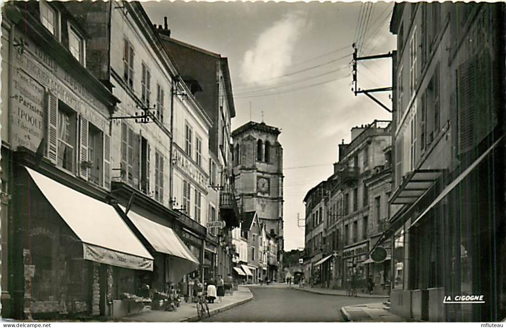 89*  TONNERRE  Rue De L Hopital   CPSM (petit Format)          MA82_0369 - Tonnerre