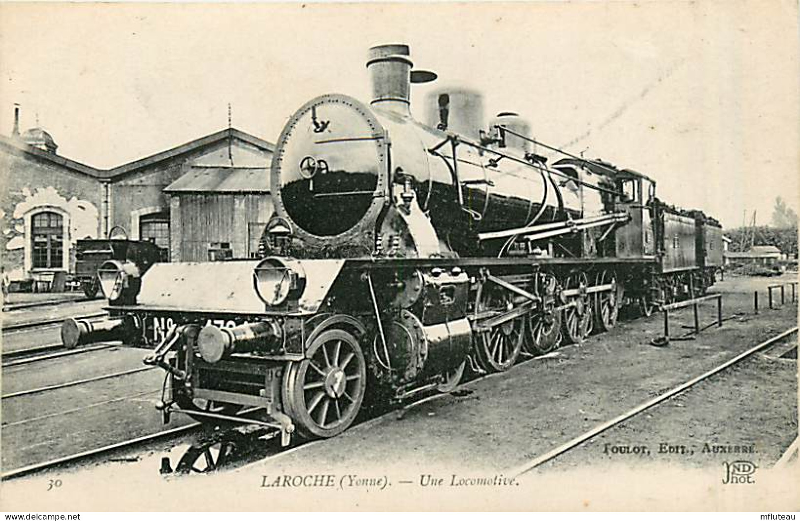 89* LAROCHE  Locomotive          MA82_0356 - Laroche Saint Cydroine