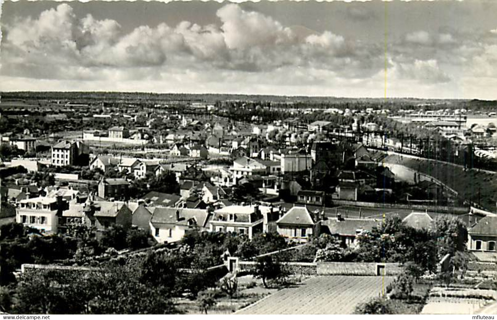 91* BRETIGNY SUR ORGE   Vue Generale  CPSM (petit Format)  MA82_0808 - Bretigny Sur Orge