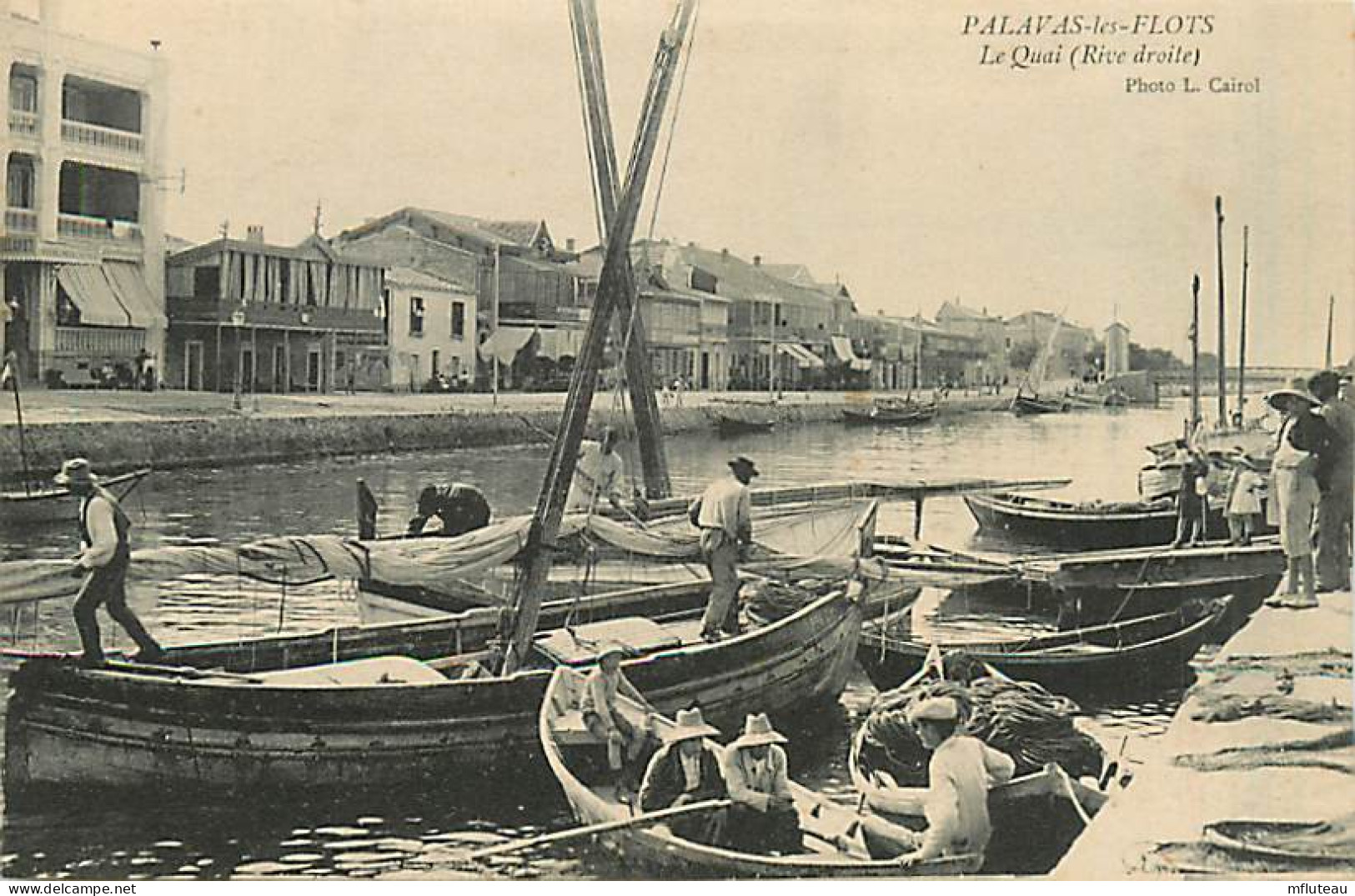 34* PALAVAS LES FLOTS   Quai  Rive Droite           MA85-0063 - Palavas Les Flots