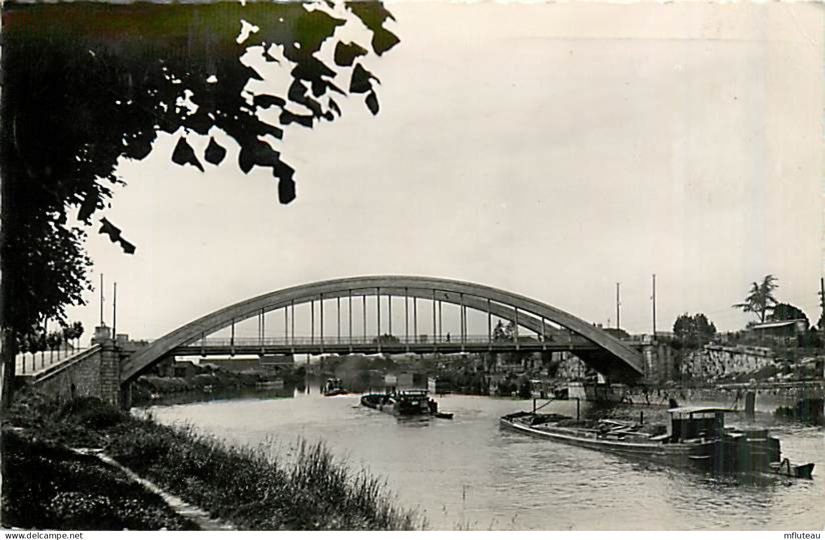 60* PONT STE MAXENCE  (CPSM Petit Format)            MA87,0795 - Pont Sainte Maxence