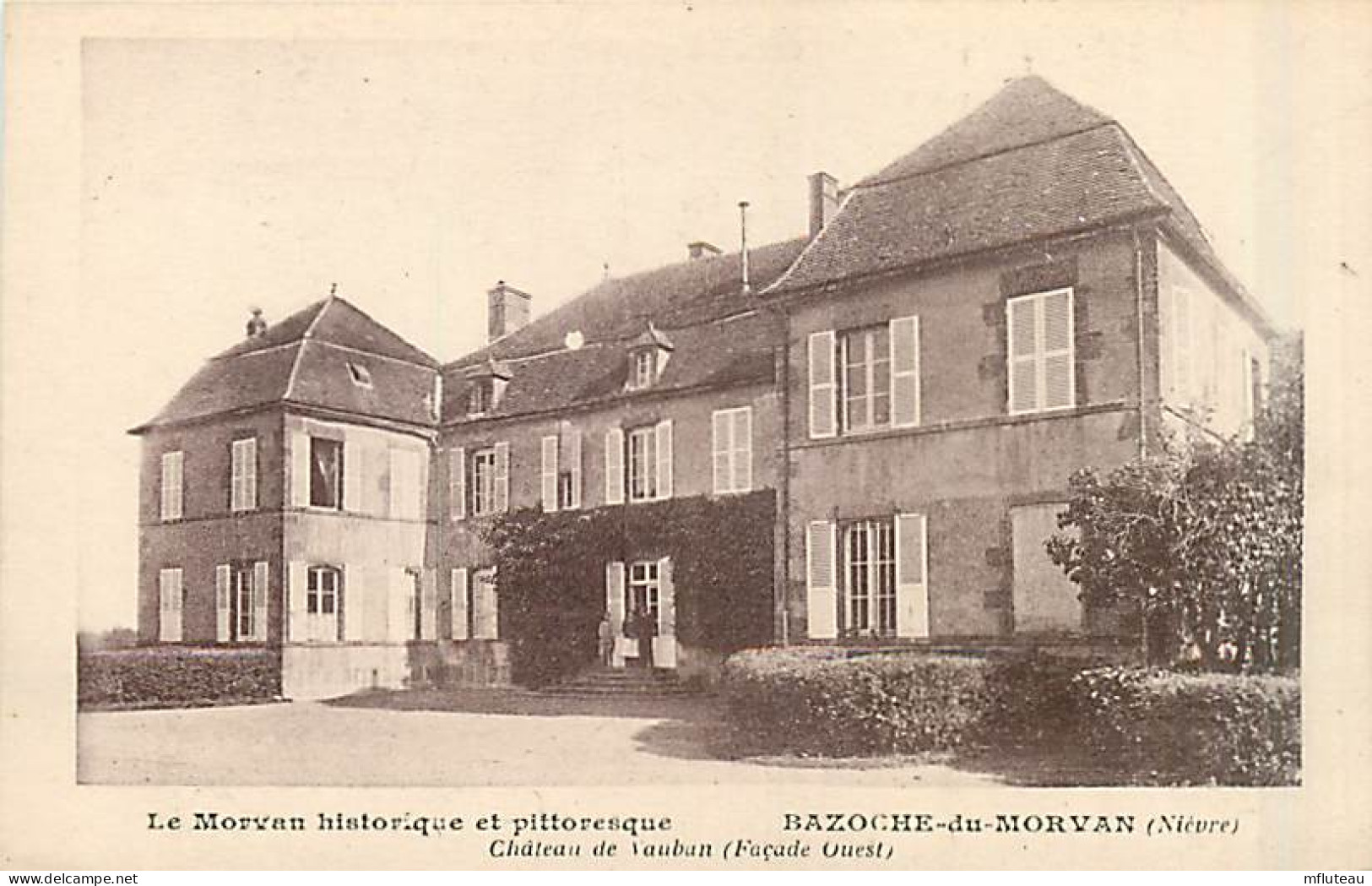 58* BAZOCHES DU MORVAN   Château            MA87,1349 - Bazoches