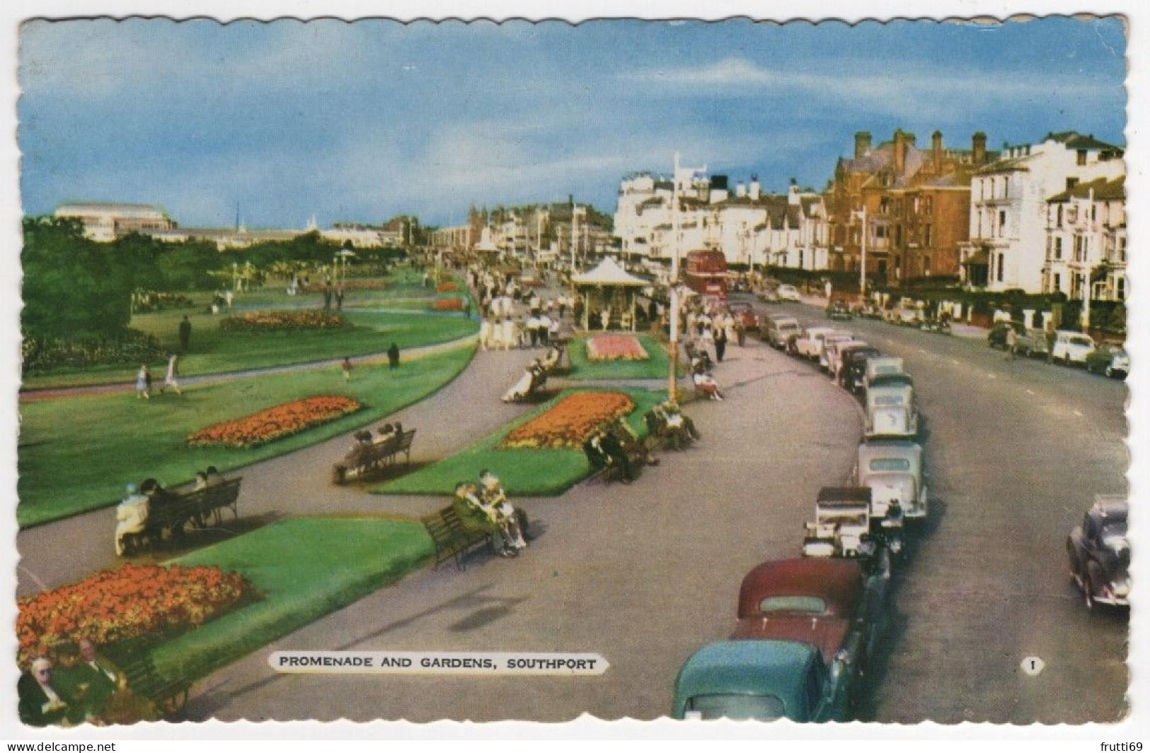 AK 214113 ENGLAND - Southport - Promenade And Gardens - Southport