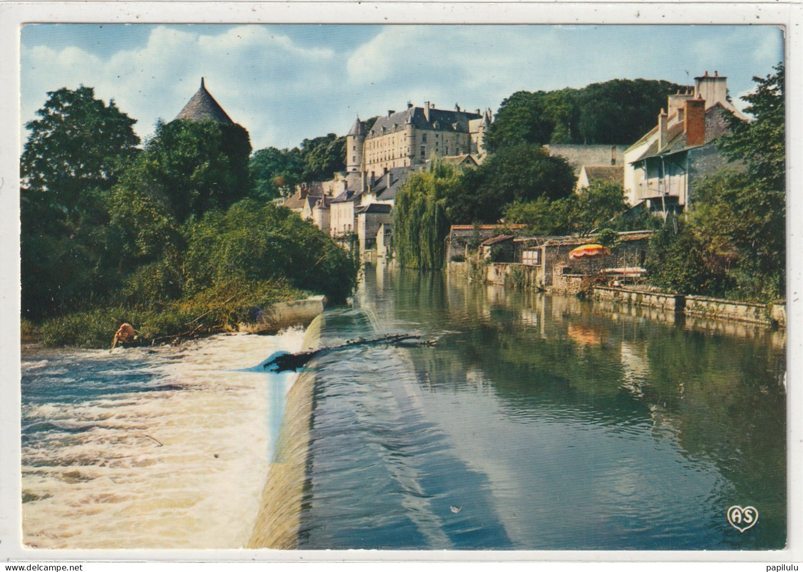 39 DEPT 18 : édit. Du Lys N° 50 : Châteauneuf Sur Cher Perspective Sur Le Château - Chateauneuf Sur Cher