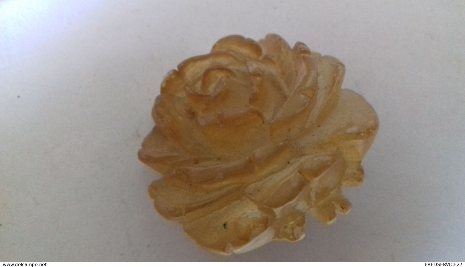 B17 /  BROCHE FLEUR ROSE TRANSPARENTE - Brochen