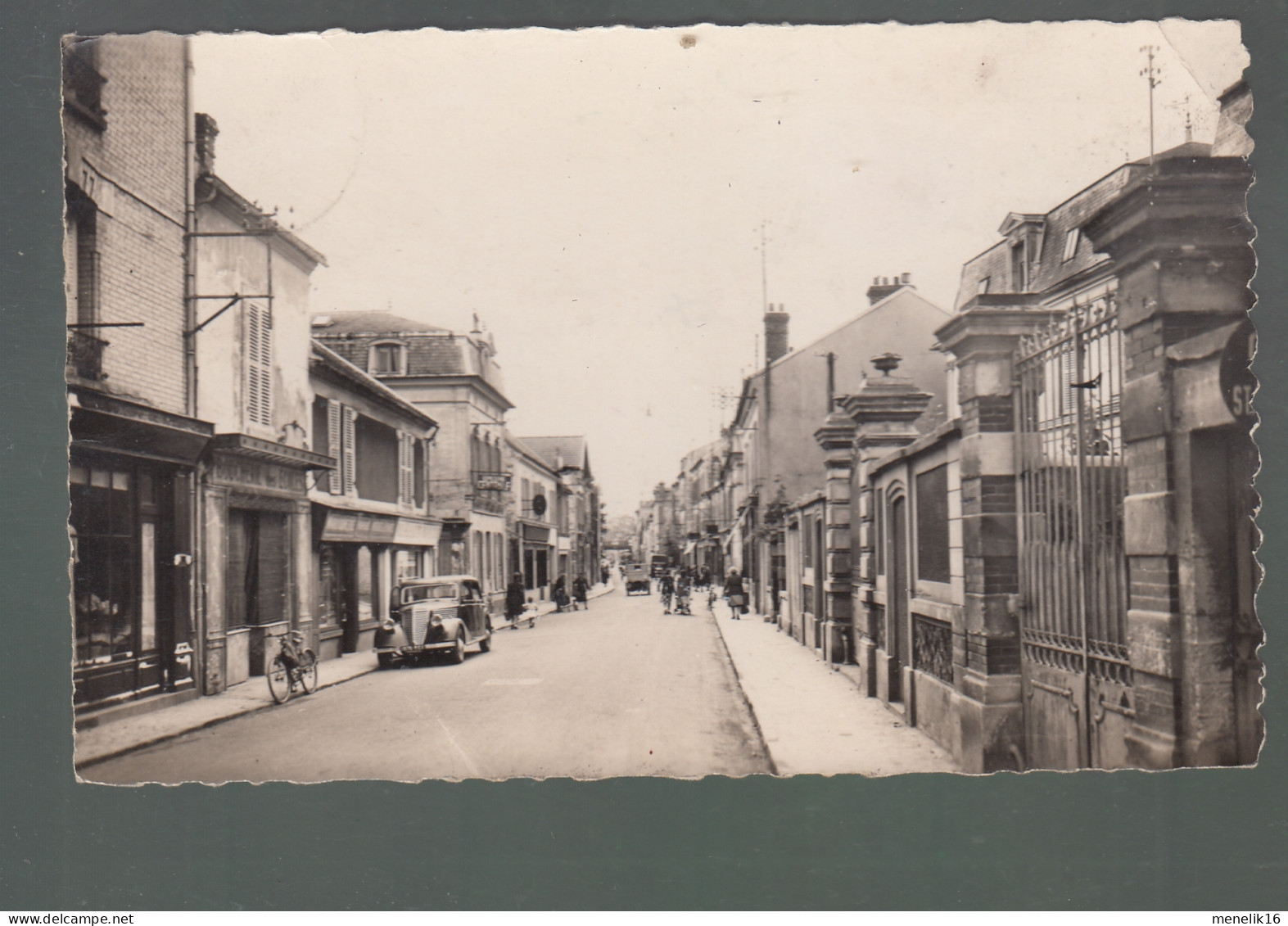 CP - 78 - Les Mureaux - Rue Paul-Doumer - Les Mureaux