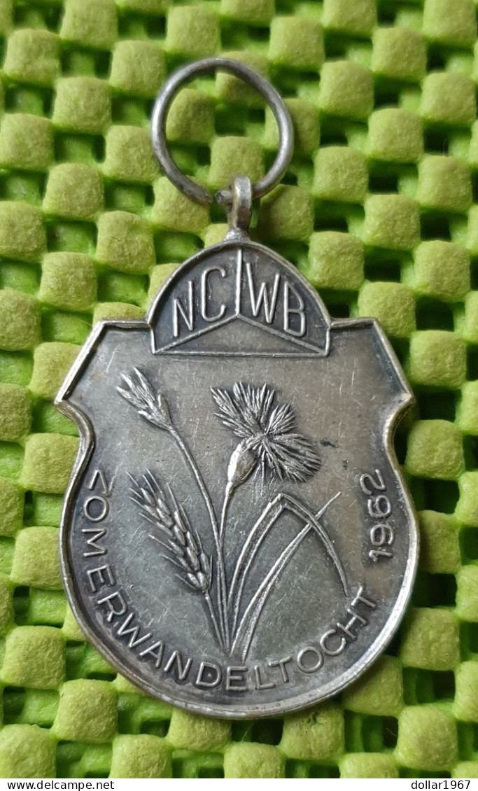 Medaile : N.C.W.B Zomerwandeltocht 1962 . -  Original Foto  !!  Medallion  Dutch - Other & Unclassified