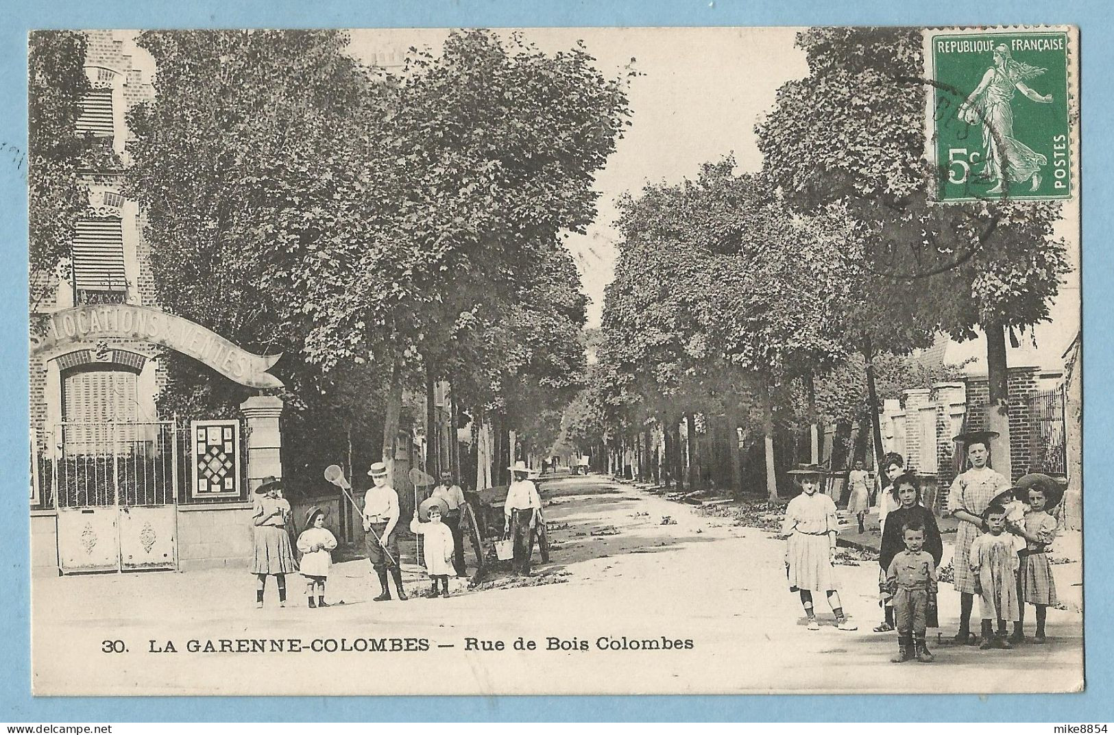 BA0086  CPA  LA GARENNE-COLOMBES  (Seine)  Rue De Bois-Colombes  -  Animation  ++++ - La Garenne Colombes
