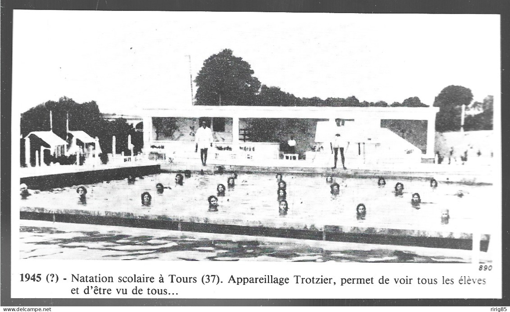 1986  --  TOURS . NATATION SCOLAIRE VERS 1945 . 4A945 - Unclassified