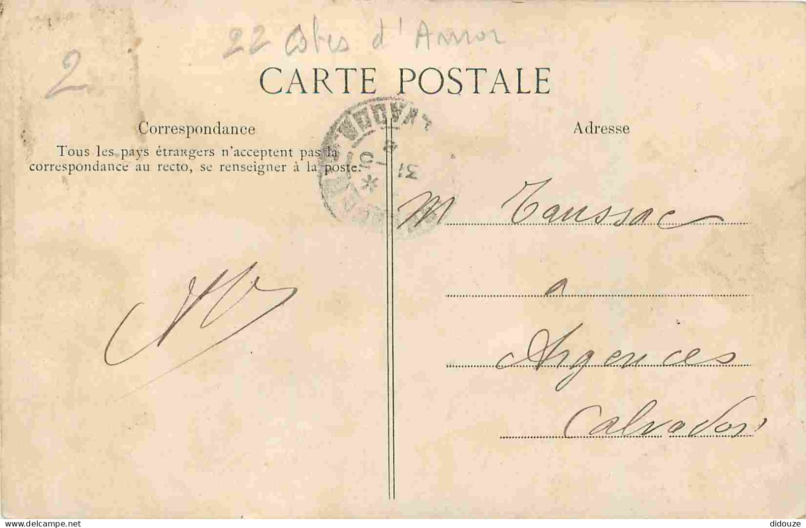 22 - Plancoët - Rue De Nazareth - Animée - CPA - Oblitération Ronde De 1908 - Etat Carte Qui Se Décolle - Voir Scans Rec - Plancoët