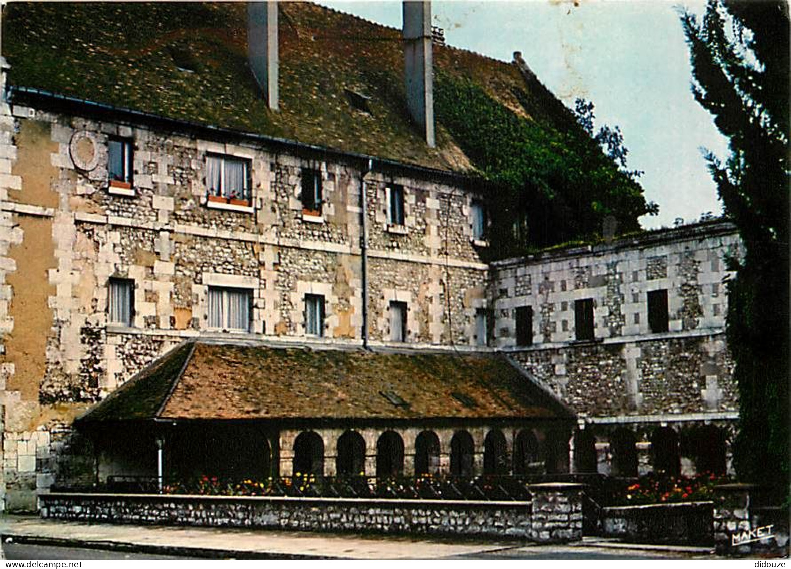 27 - Louviers - Le Cloître Des Pénitents - CPM - Voir Scans Recto-Verso - Louviers