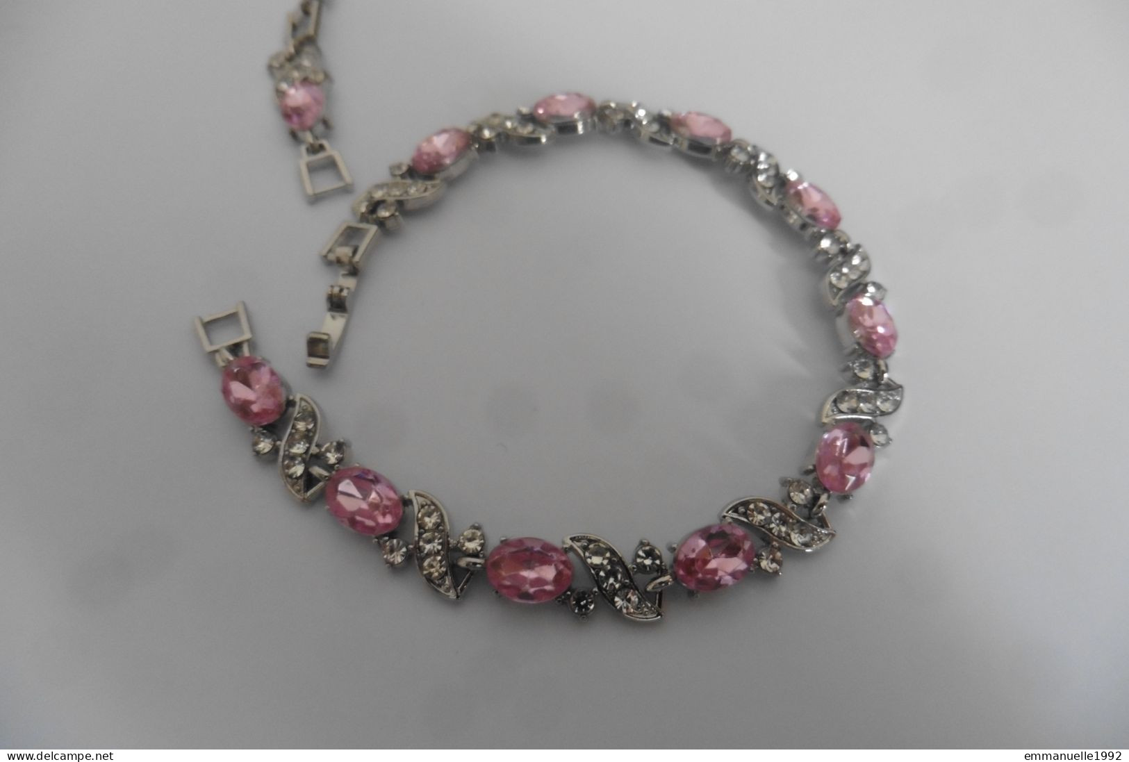 Neuf - Bracelet Gourmette Réglable En Métal Argenté Serti Cristaux Strass Rose Et Blanc Transparent - Bracciali