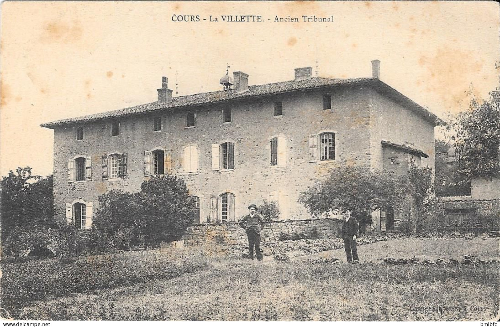 COURS - La Vilette - Ancien Tribunal - Cours-la-Ville