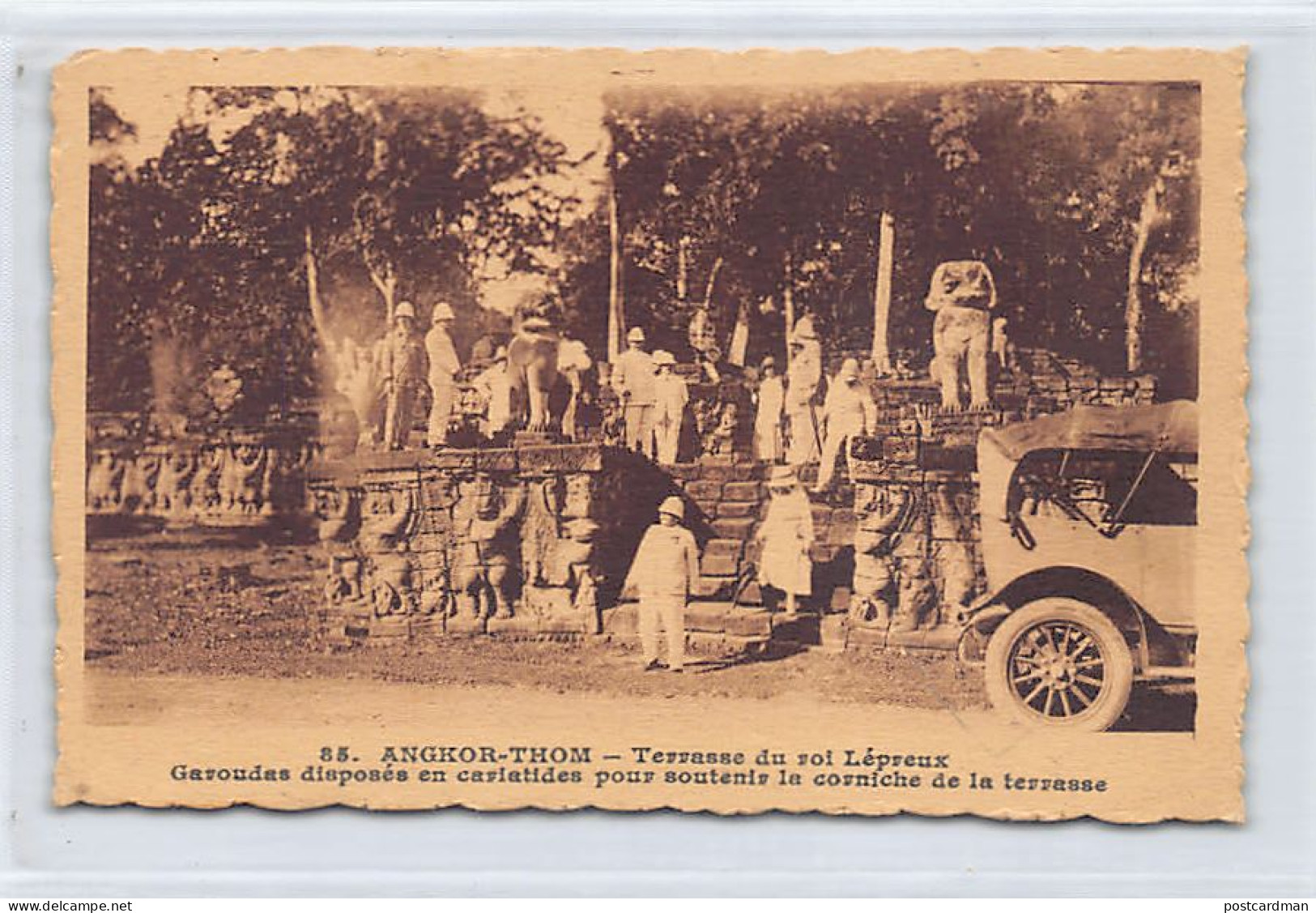 Cambodge - ANGKOR THOM - Terrasse Du Roi Des Lépreux - Garuda Sdisposés En Cariatides Pour Soutenir La Corniche De La Te - Kambodscha