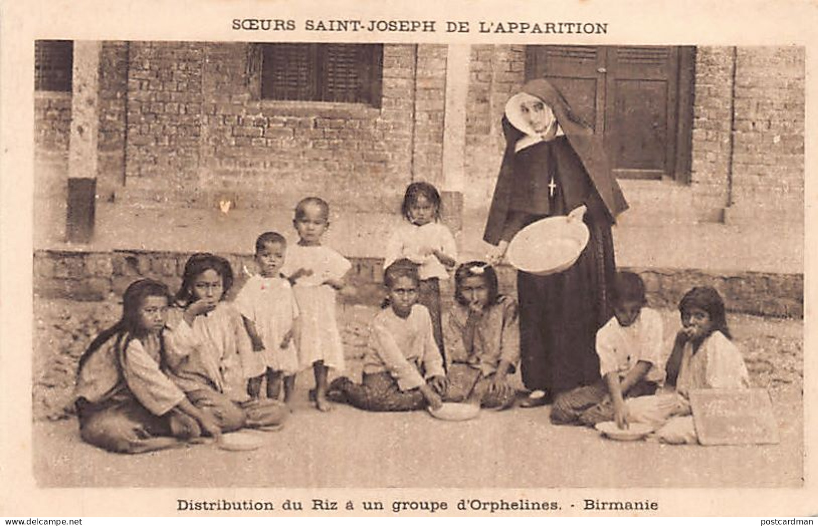 MYANMAR Burma - Distribution Of Rice And Soup To Orphan Girls - Publ. Sisters Of The Saint-Joseph  - Myanmar (Burma)