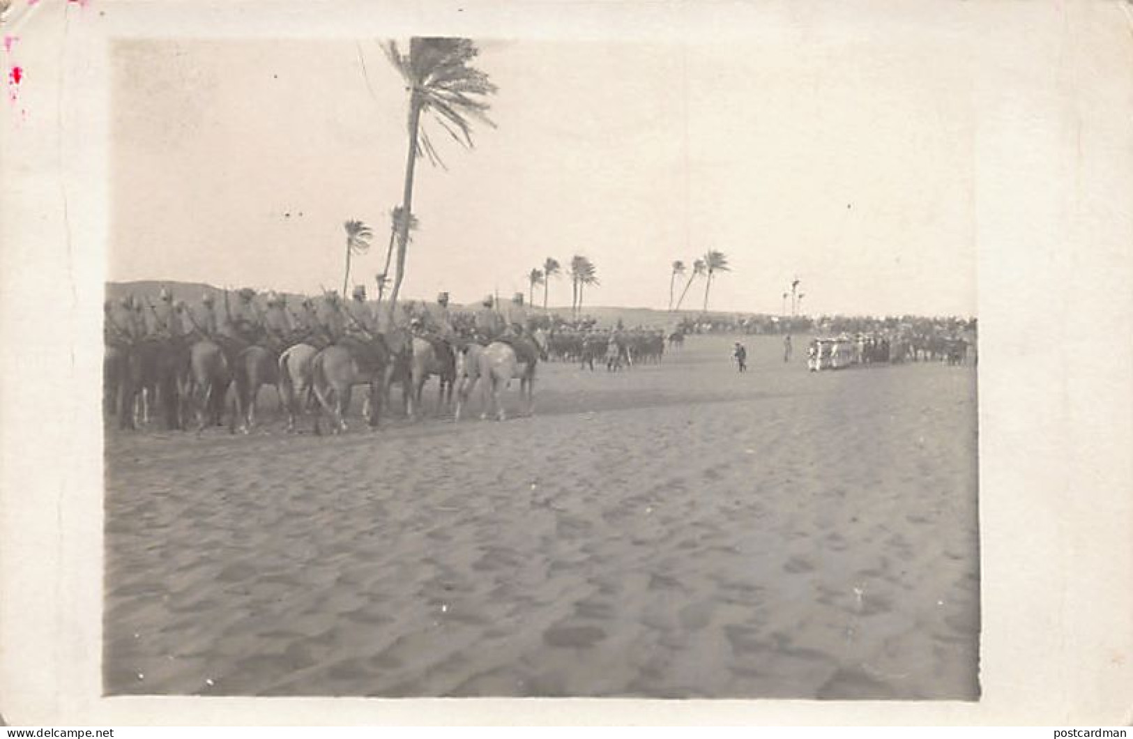 Egypt - ALEXANDRIA - Parade Of The French Chasseurs D'Afrique During World War One - REAL PHOTO - Publ. Unknown  - Alexandria