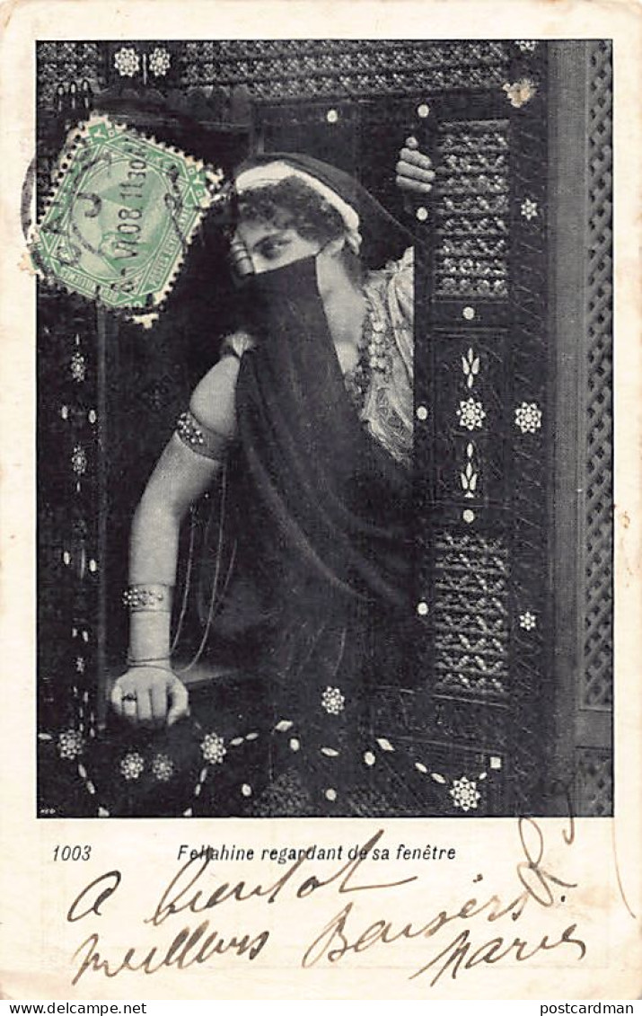 Egypt - Fellah Woman At The Window - Publ. Unknown  - Personnes