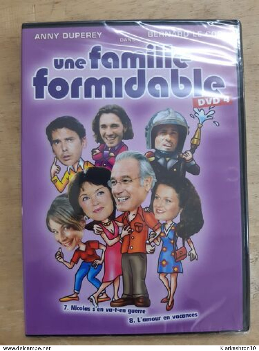 DVD Série Une Famille Formidable - DVD 4 - Sonstige & Ohne Zuordnung