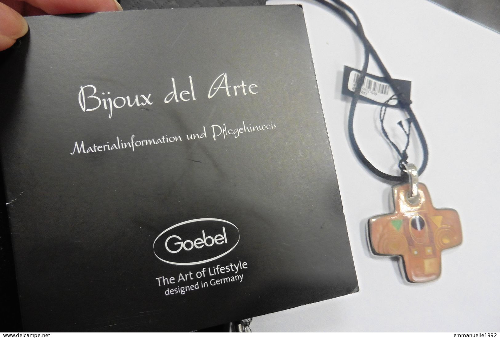 Neuf- Collier pendentif porcelaine Goebel double face Gustav Klimt frise palais Stoclet Bruxelles