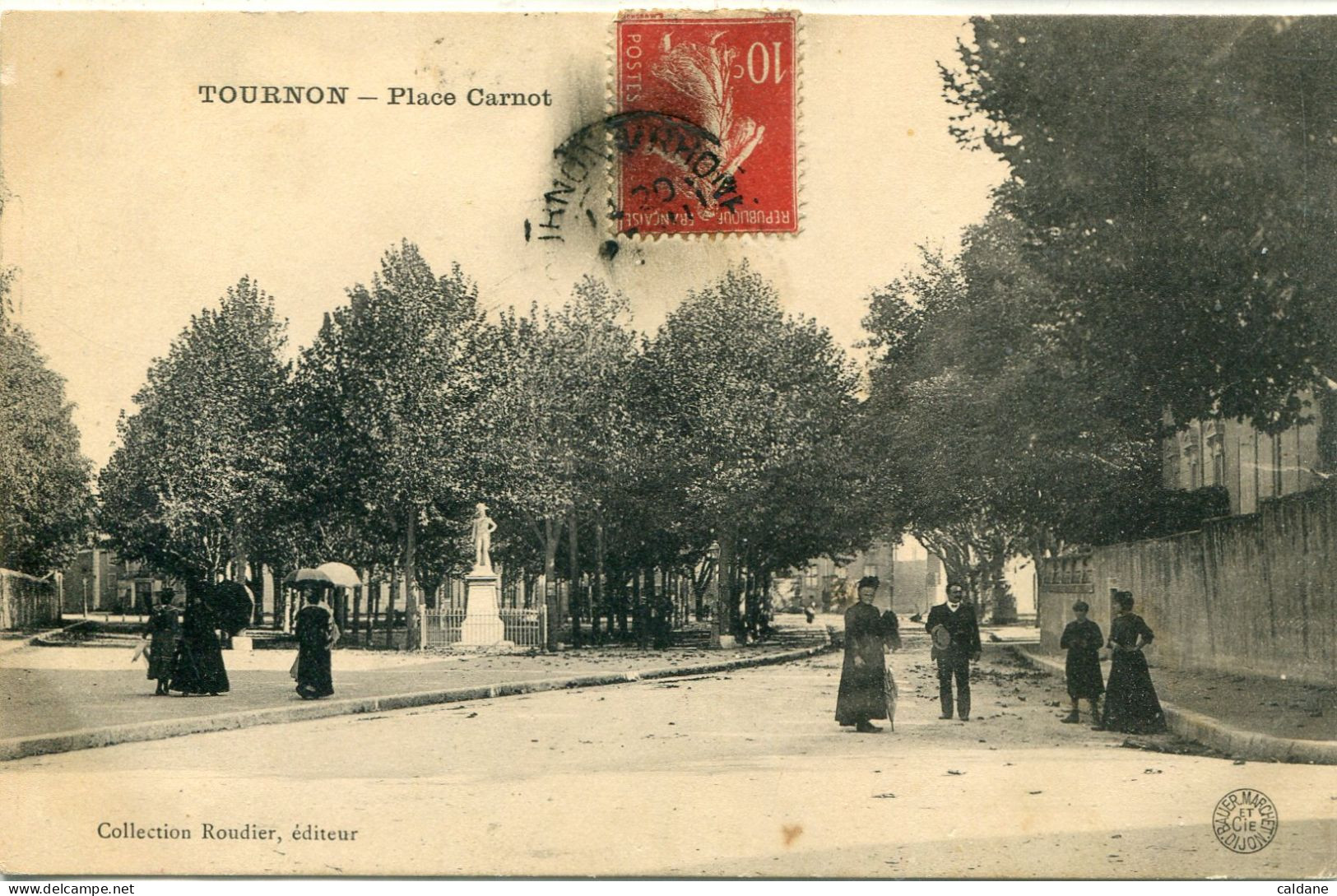 - 07 -  ARDECHE  - TOURNON -Place Carnot - Tournon