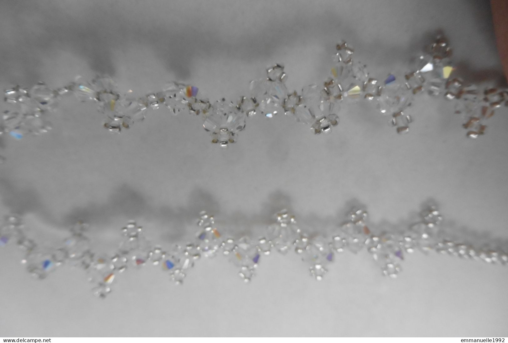 Neuf - Parure collier & bracelet perles à facettes cristaux blanc irisé à reflets aurore boréale - fait main