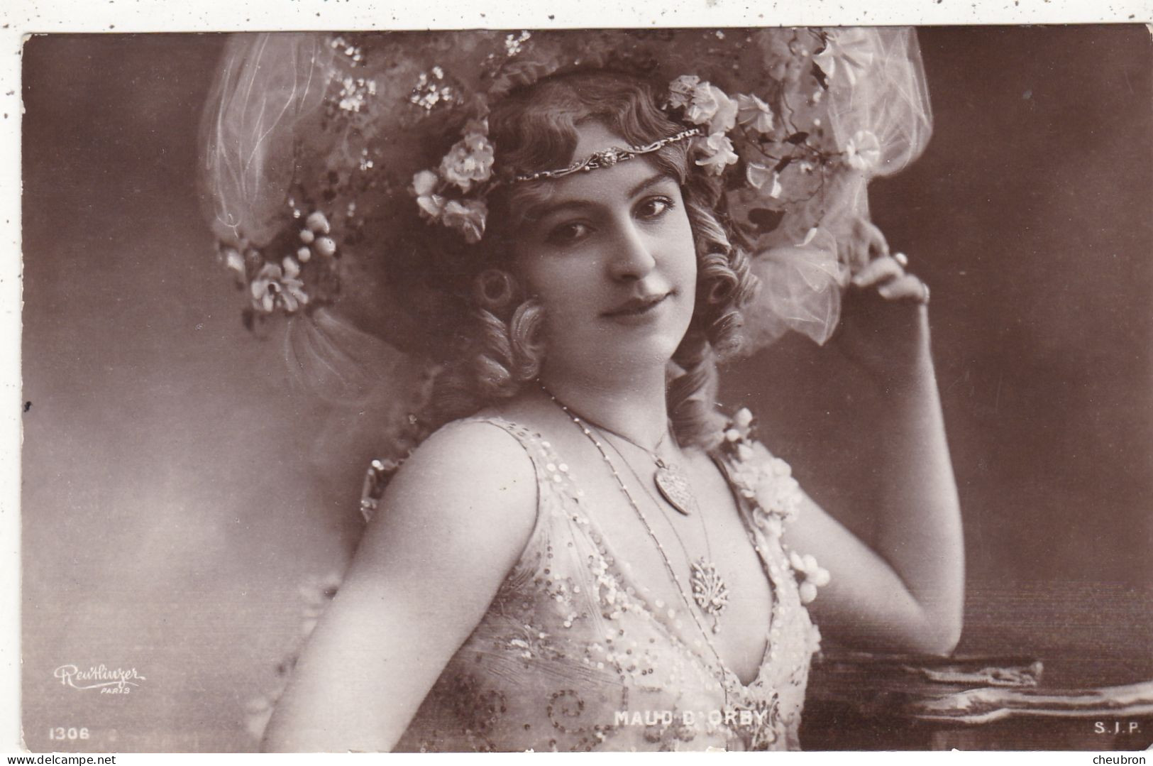 ARTISTE .OPERA. CHANTEUSE. ANNEES 1900.  " MAUD D'ORBY "..BEAUTE. COIFFURE. PHOTO D'ART REUTLINGER. PARIS.. - Artistas