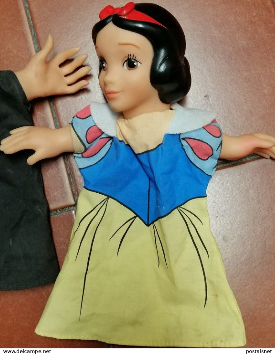 3 Fantoches Disney: Branca De Neve, Principe E Bruxa E 1 Boneco De Luva Urso Castanho Peludo - Disney