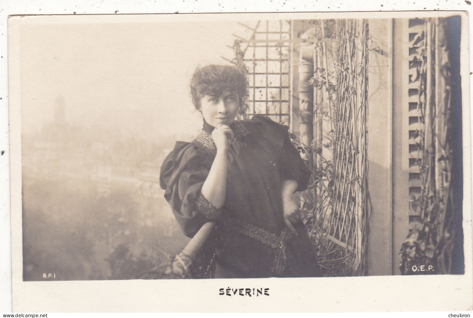 ECRIVAINS. CPA. CAROLINE REMY DITE "SEVERINE " (1855-1929). ECRIVAINE. JOURNALISTE. FEMINISTE .MODERNITE - Schrijvers
