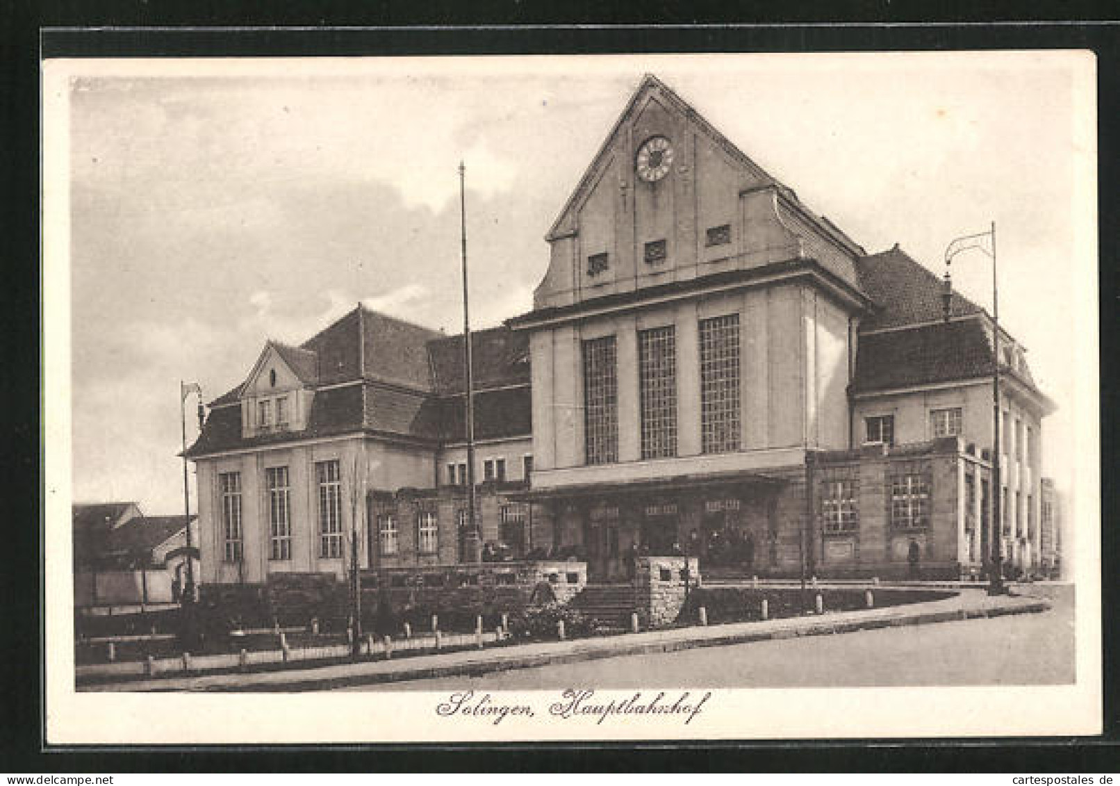 AK Solingen, Vor Dem Hauptbahnhof  - Solingen