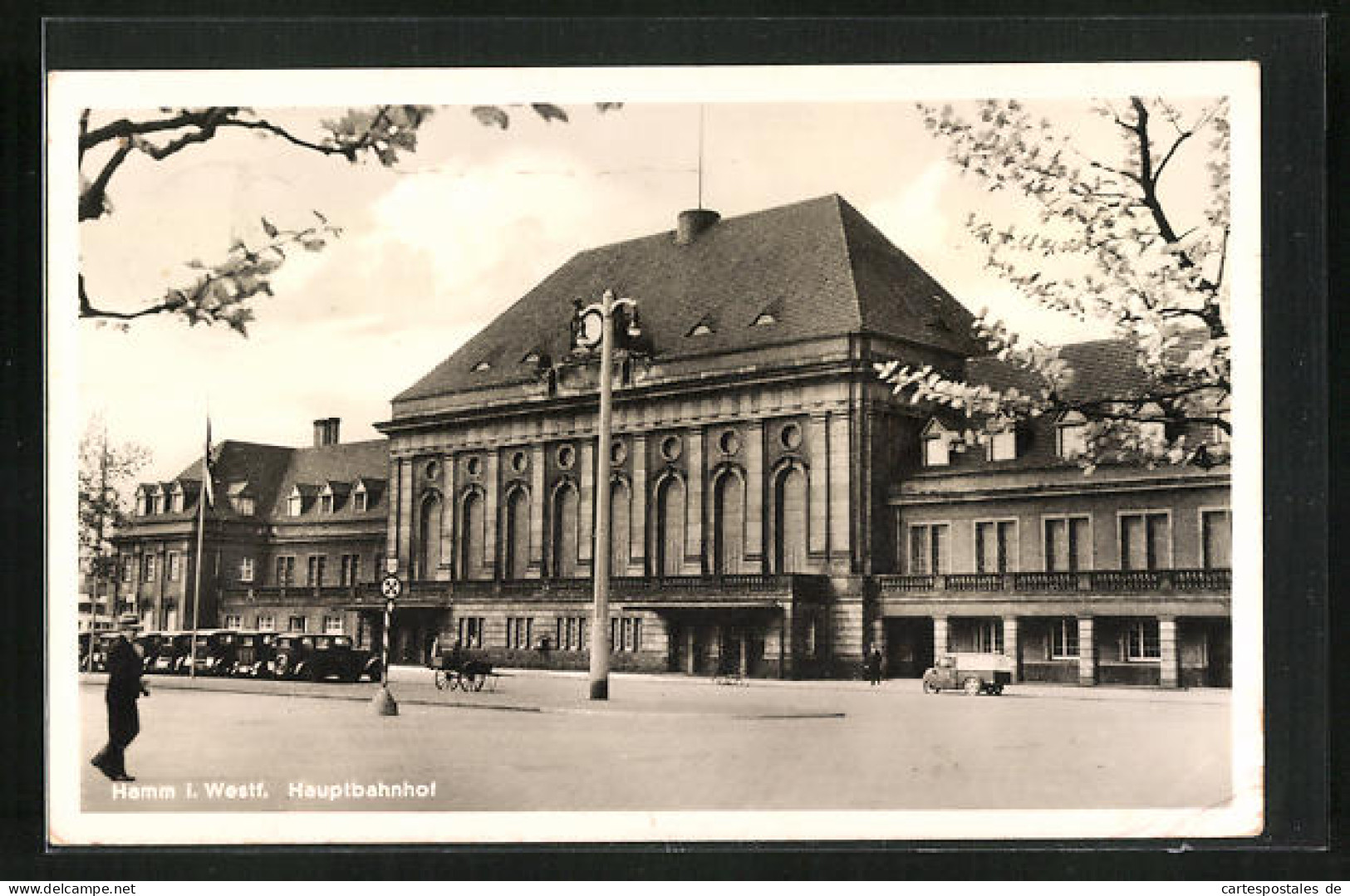 AK Hamm I. Westf., Vor Dem Hauptbahnhof  - Hamm