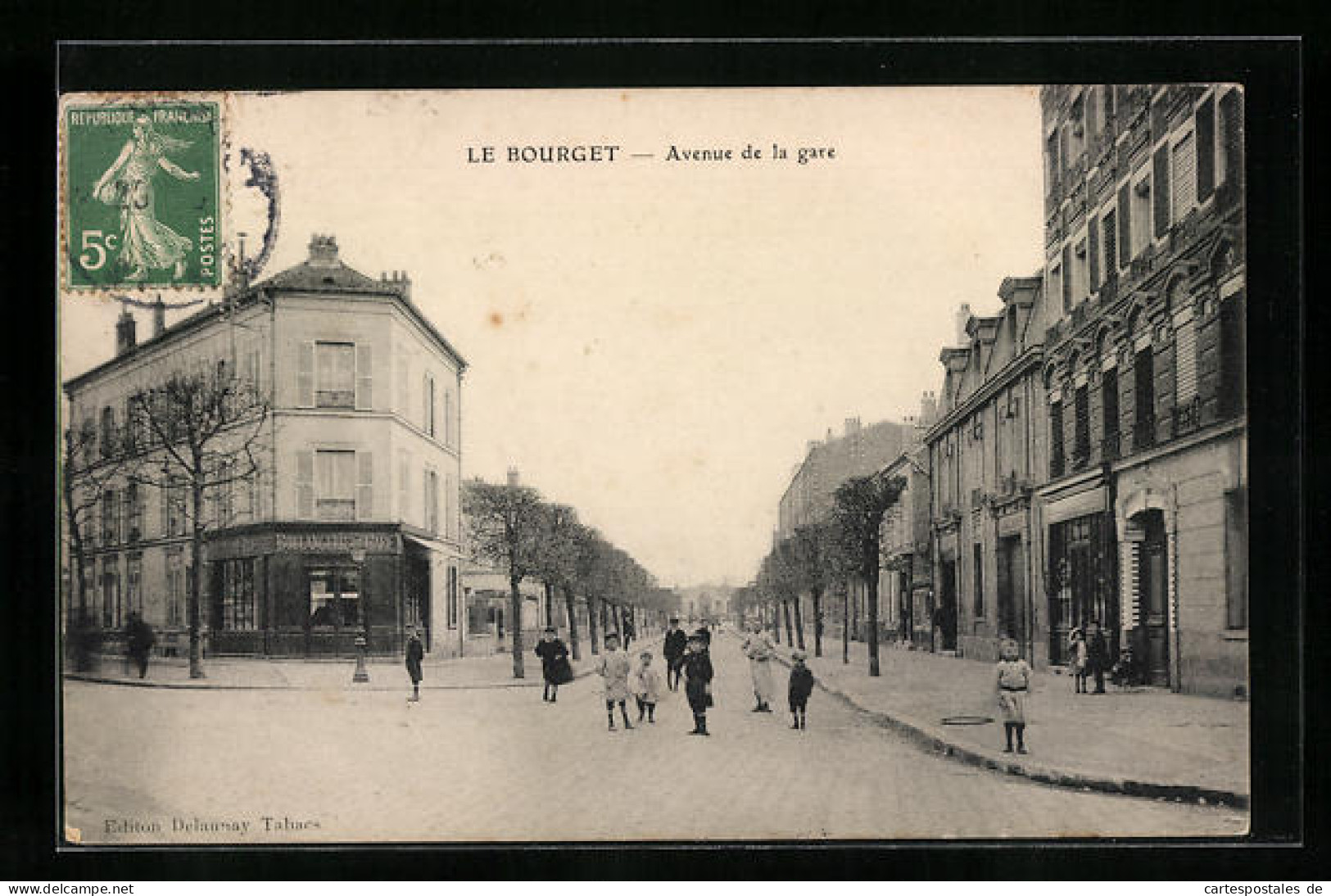 CPA Le Bourget, Avenue De La Gare  - Le Bourget