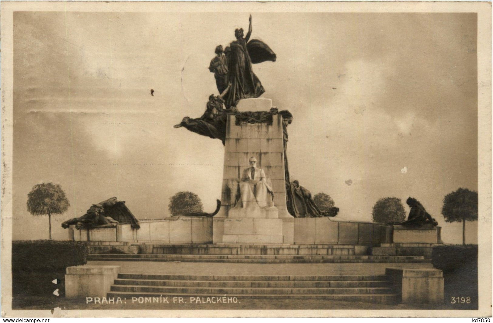 Praha- Pomnik Fr. Palackeho - Repubblica Ceca