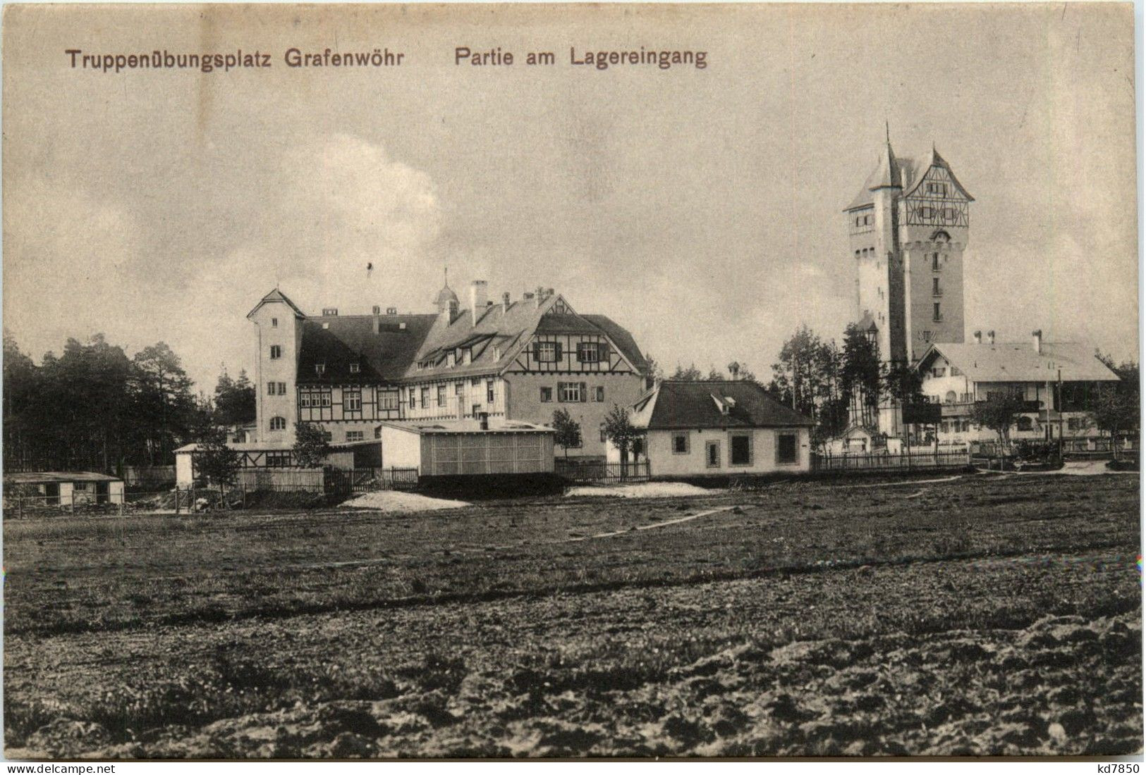 Bayern/Oberpfalz/Grafenwöhr - Truppenübungsplatz, Partie Am Lagereingang - Grafenwoehr