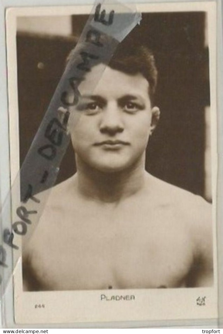 PG / VINTAGE ))) CARTE PHOTO CPA Ancienne Sport BOXE BOXEUR  PLADNER Champion Du Monde Poids Mouche FRANCE - Boxe