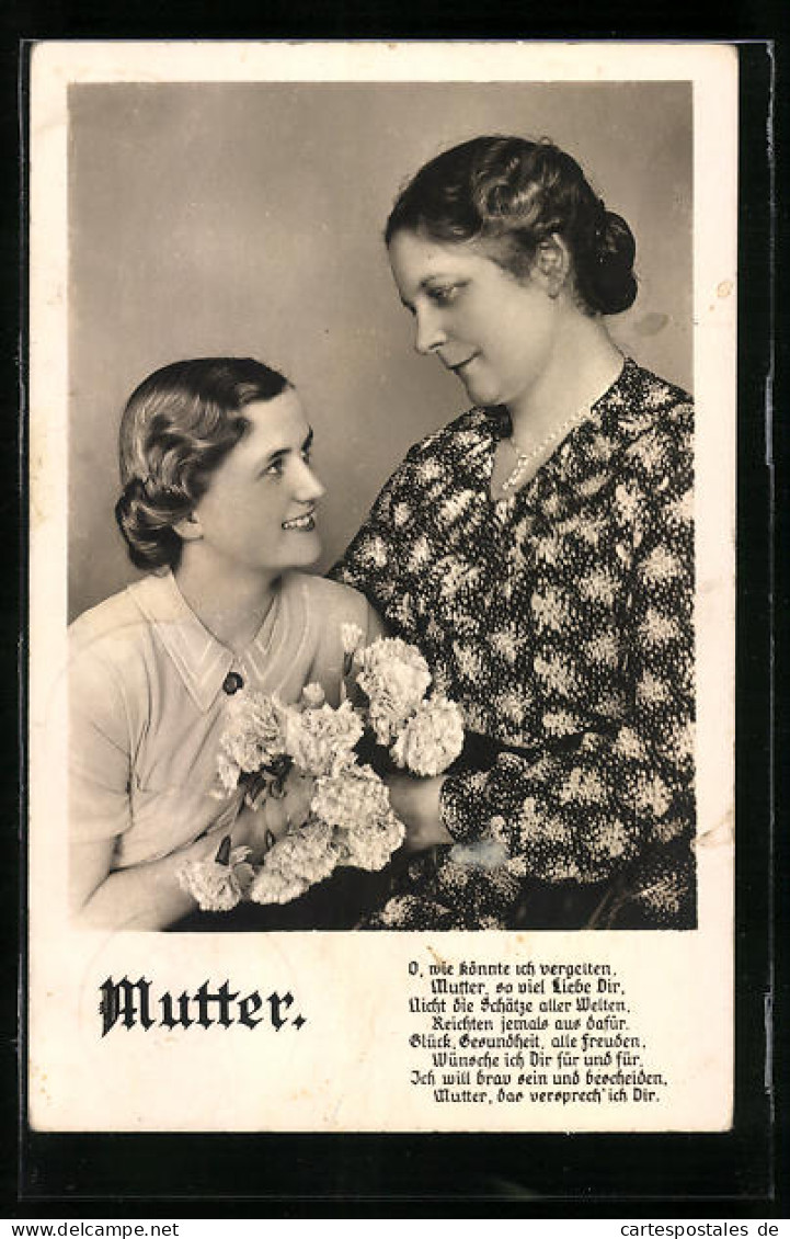 AK Tochter Beschenkt Mutter Mit Blumen Zum Muttertag  - Mother's Day