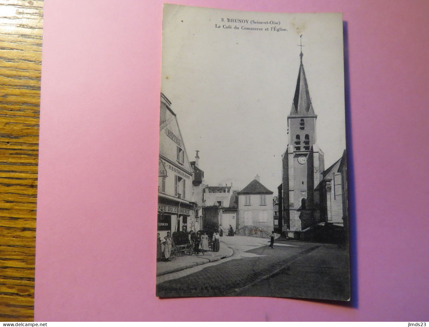 BRUNOY, ESSONNE, LE CAFE DU COMMERCE ET L'EGLISE, CPA - Brunoy