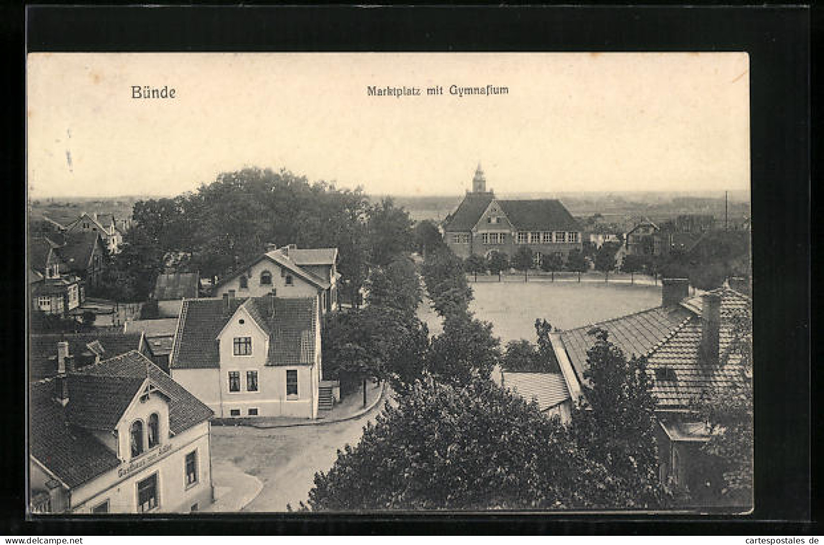 AK Bünde I. W., Marktplatz Mit Gymnasium  - Buende