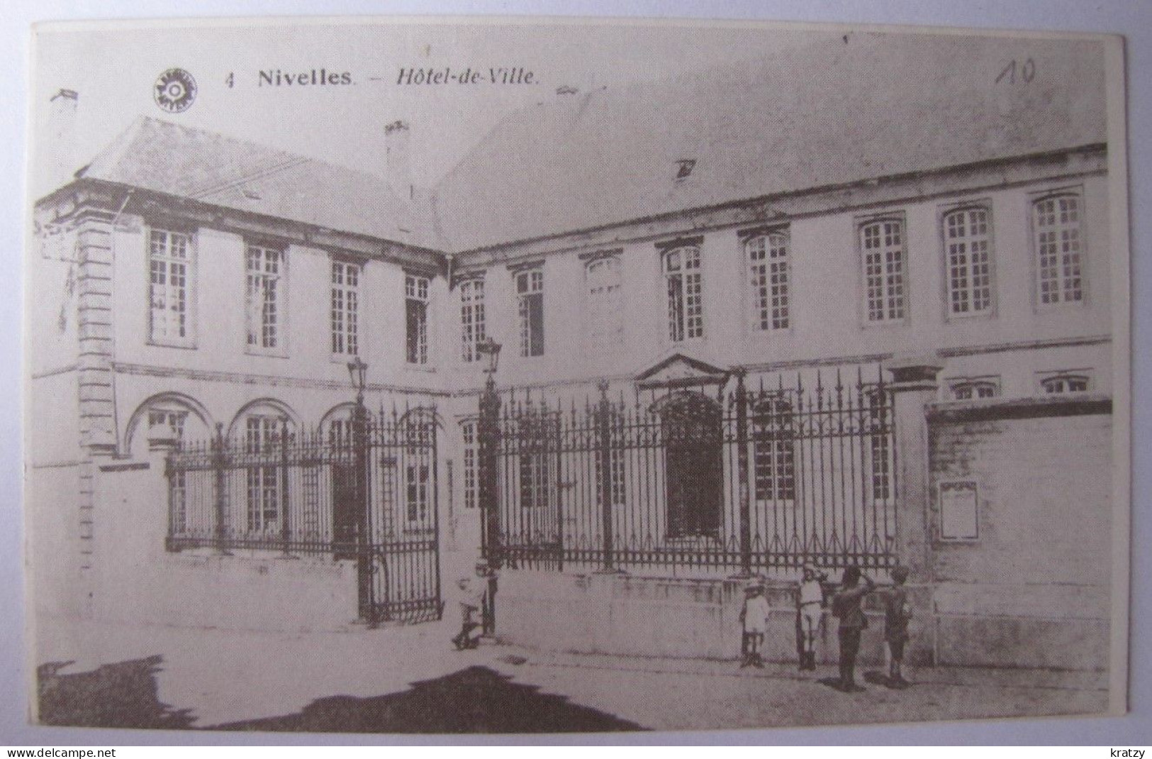 BELGIQUE - BRABANT WALLON - NIVELLES - Hôtel De Ville - Nivelles