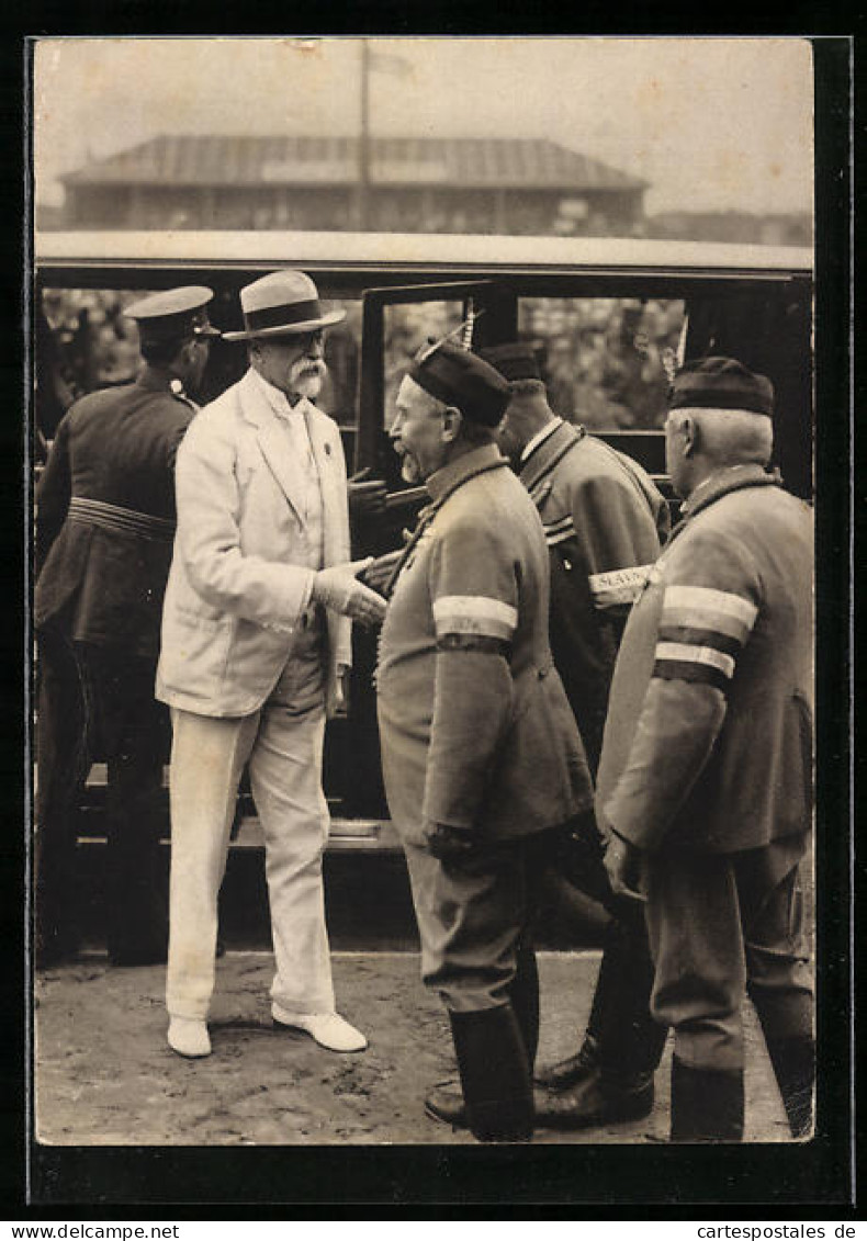 AK Präsident Masaryk (TGM) Bei Der Begrüssung  - Politieke En Militaire Mannen
