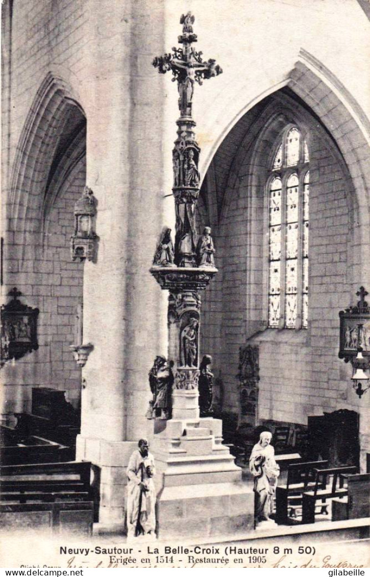 89 - Yonne - NEUVY SAUTOUR - La Belle Croix Dans L'église - Neuvy Sautour