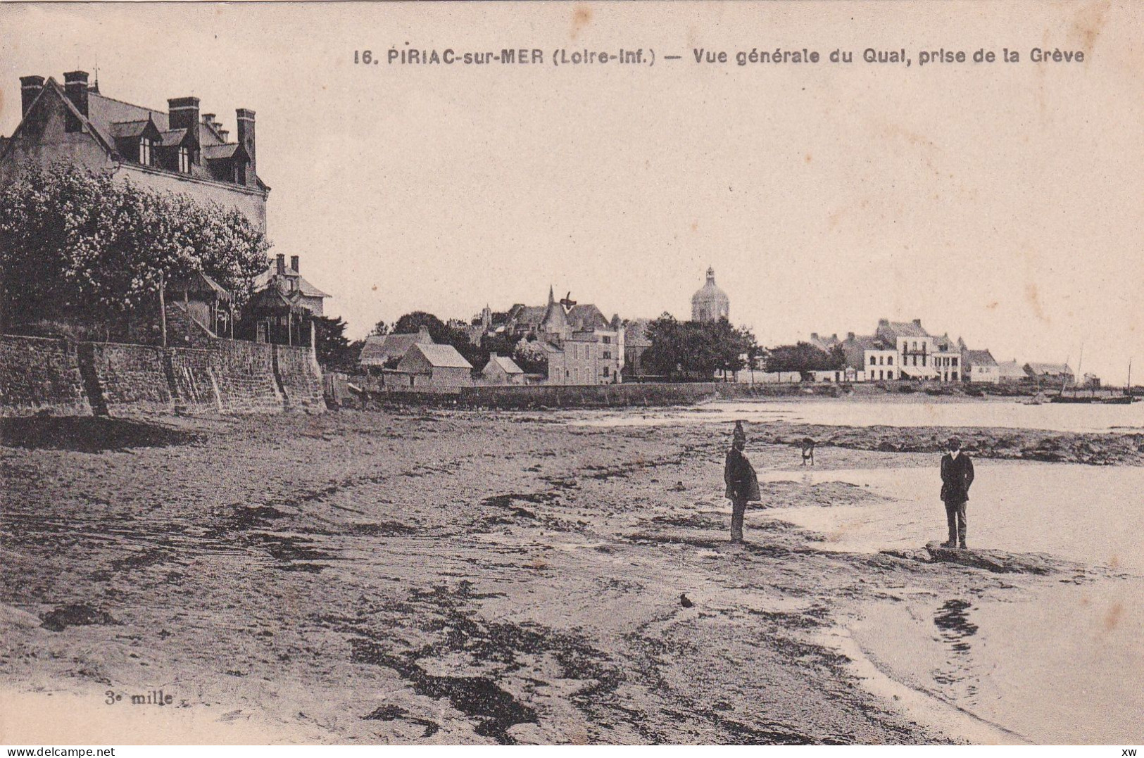 PIRIAC-SUR-MER -44- 2 CPA - Plage, Falaises Et Châlets Du Poulaire Et Vue Générale Du Quai Prise De La Grève - 20-04-24 - Piriac Sur Mer