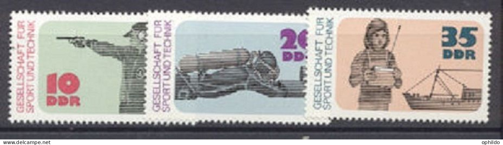 DDR  1897/1899   * *   TB    - Neufs