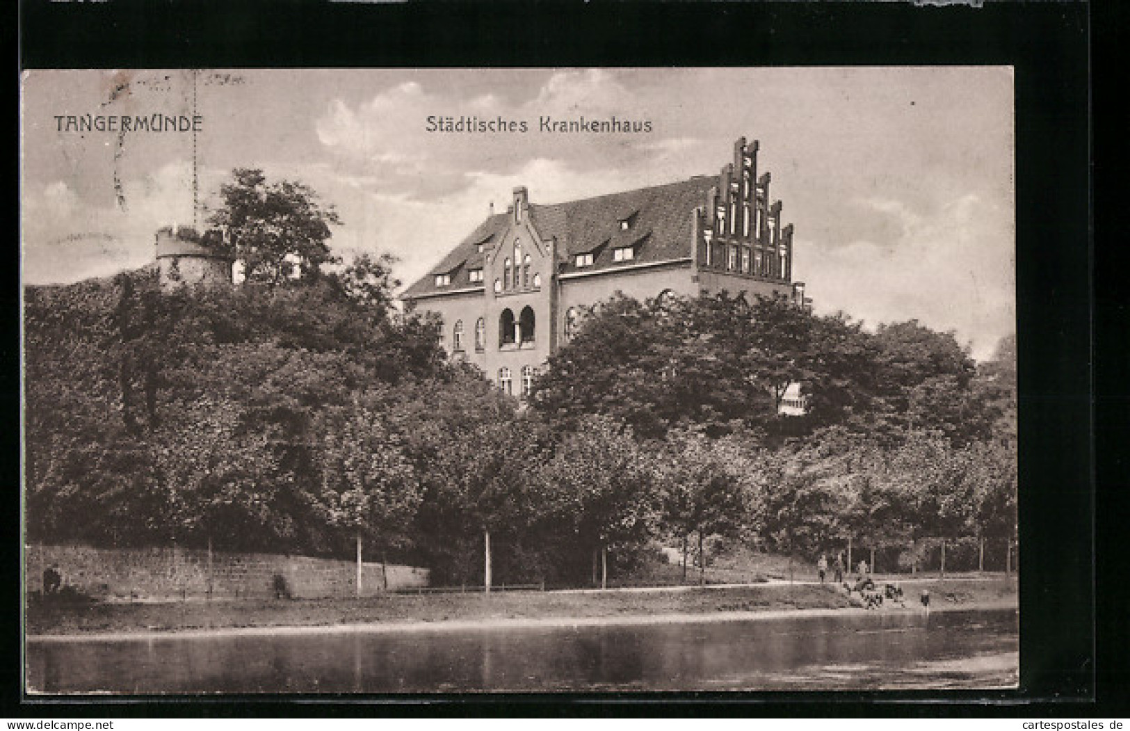 AK Tangermünde, Blick Zum Städtischen Krankenhaus  - Tangermünde