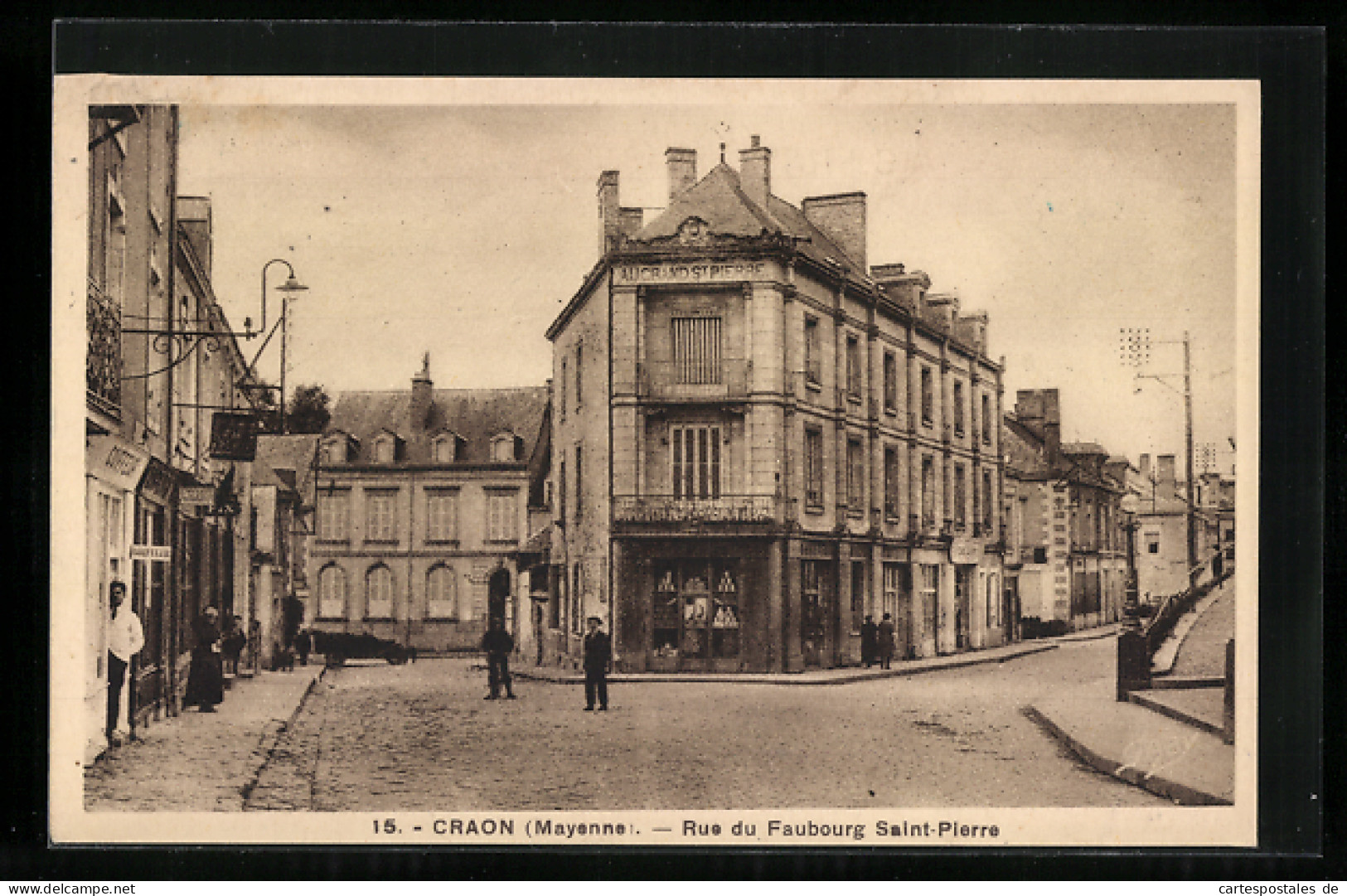 CPA Craon, Rue Du Faubourg Saint-Pierre  - Craon